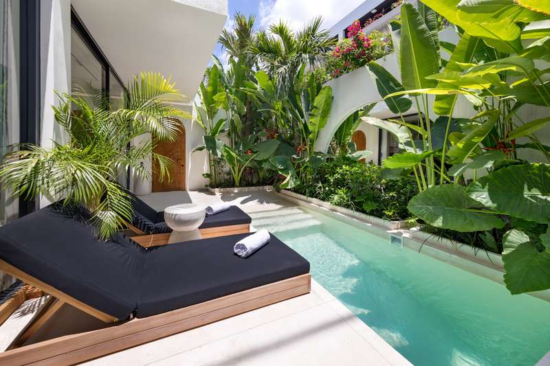 AV Base White Villas