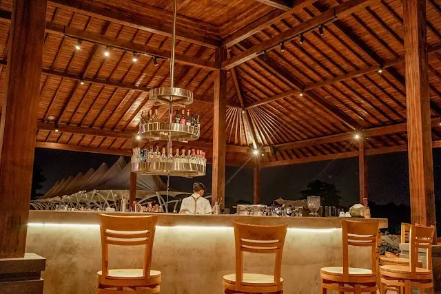 Padi Restaurant and Bar