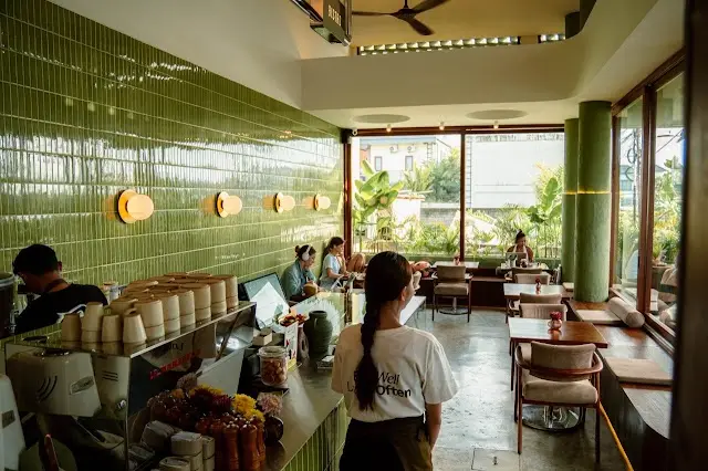 Ava Bistro