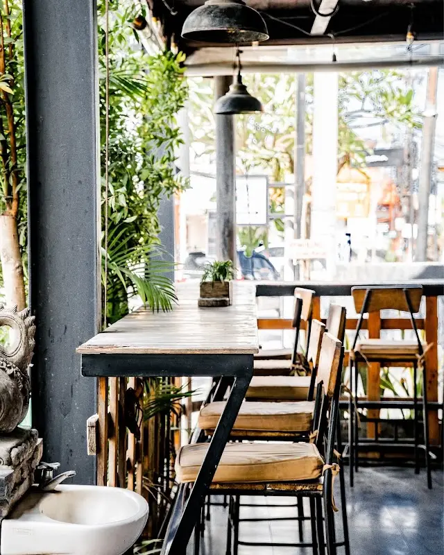 Oka's Bakery & Cafe | Gluten Free Birthday Cake & Bread Canggu
