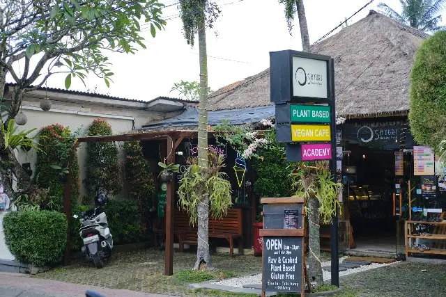Sayuri Healing Food Cafe & Academy
