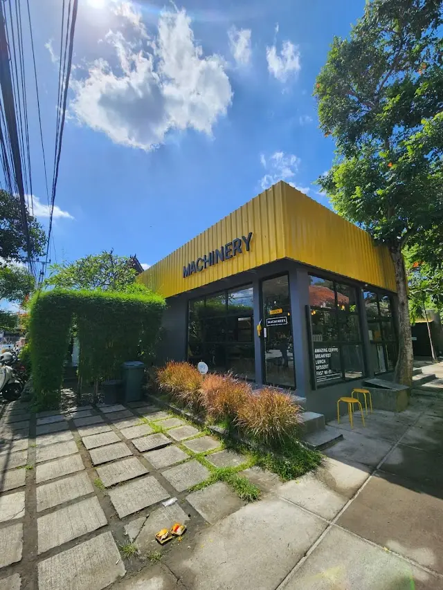 Machinery Coffee & Eatery at Canggu - Pererenan