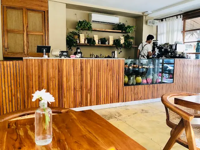 Ivy Cafe