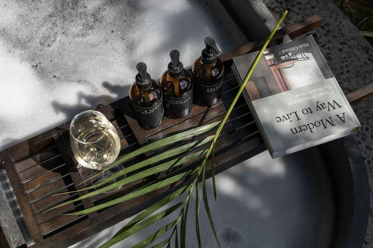 Вилла Nova by OXO в Canggu - 197 м², 2 спальни — фото 1 из 9