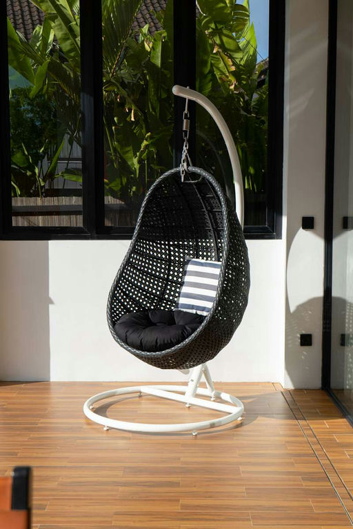 Вилла Serenity в Canggu - 372 м², 4 спальни — фото 1 из 10